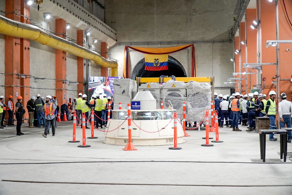 La primera unidad de la central hidroeléctrica Alluriquín, que forma parte del complejo hidroeléctrica Toachi Pilatón, se activó.